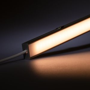 24V spritzwassergeschütze Aluminium LED Leiste – warmweiß – diffuse Abdeckung - IP54 24V spritzwassergeschütze Aluminium LED Leiste – warmweiß – diffuse Abdeckung - IP54