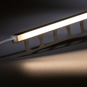 24V wasserfeste Fliesen LED Leiste schmal - Warmweiß - diffuse Abdeckung - IP65 24V wasserfeste Fliesen LED Leiste schmal - Warmweiß - diffuse Abdeckung - IP65