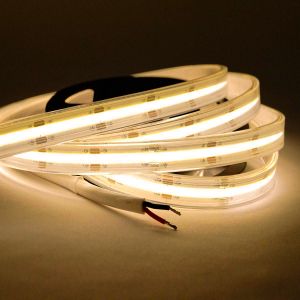 48V wasserfester COB LED Streifen - warmweiß - IP67 - 420 LEDs je Meter - alle 3,3cm teilbar 48V wasserfester COB LED Streifen - warmweiß - IP67 - 420 LEDs je Meter - alle 3,3cm teilbar